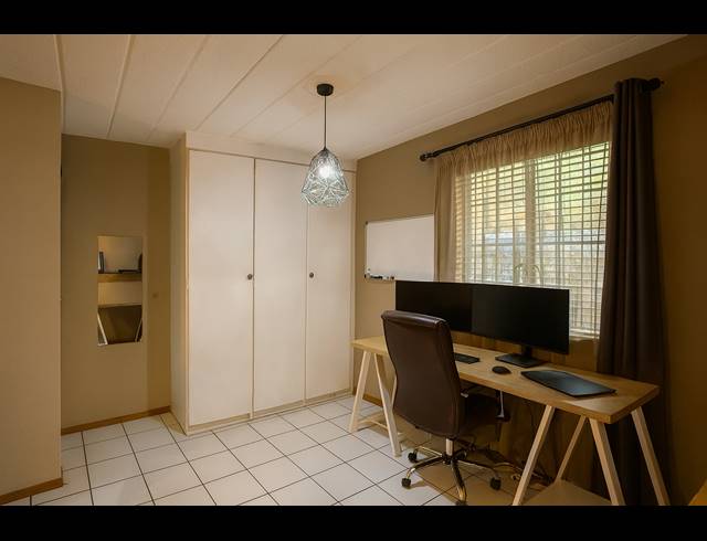 1 BEDROOM APARTMENT RENTED IN GROENKLOOF